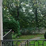Pensjonat Exceptionnelle Maison D'Artiste & Son Jardin Secret Au Pied De La Cathedrale 3*