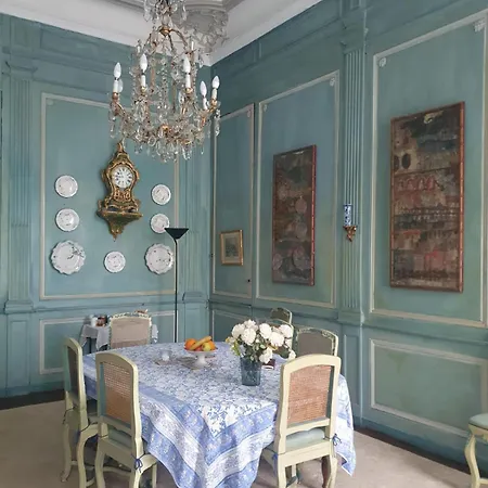 Exceptionnelle Maison D'artiste & Son Jardin Secret Au Pied De La Cathedrale Le Puy-en-Velay